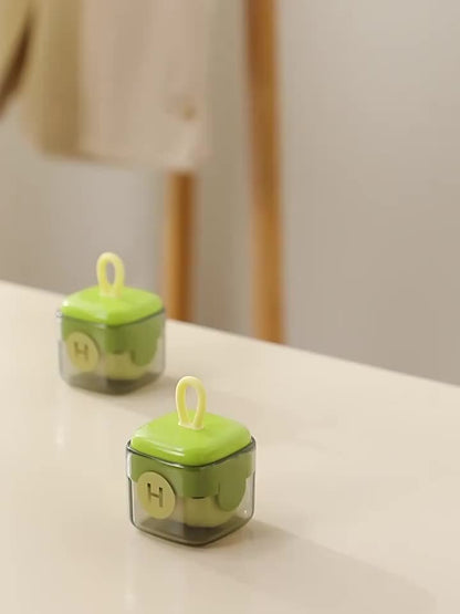 1pc Portable Square Washable Lint Remover - Manual Clothes Hair and Dust Cleaner, Strong Adhesion, Plastic Handle, No Electricity Needed, Ideal for Home and Travel, Travel Laundry Helper | Modern Cleaner | Durable Plastic Handl